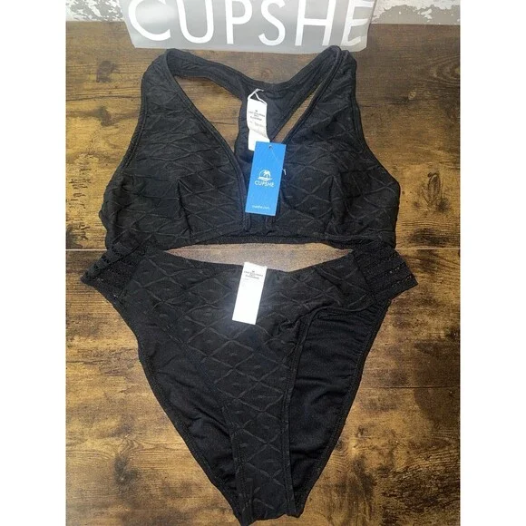 CUPSHE Black Quilted High-Waist Bikini - Picture 2 of 5